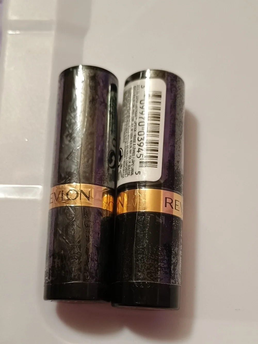 2 x Revlon Super Lustrous Creme Lipstick, 777 Vampire Love